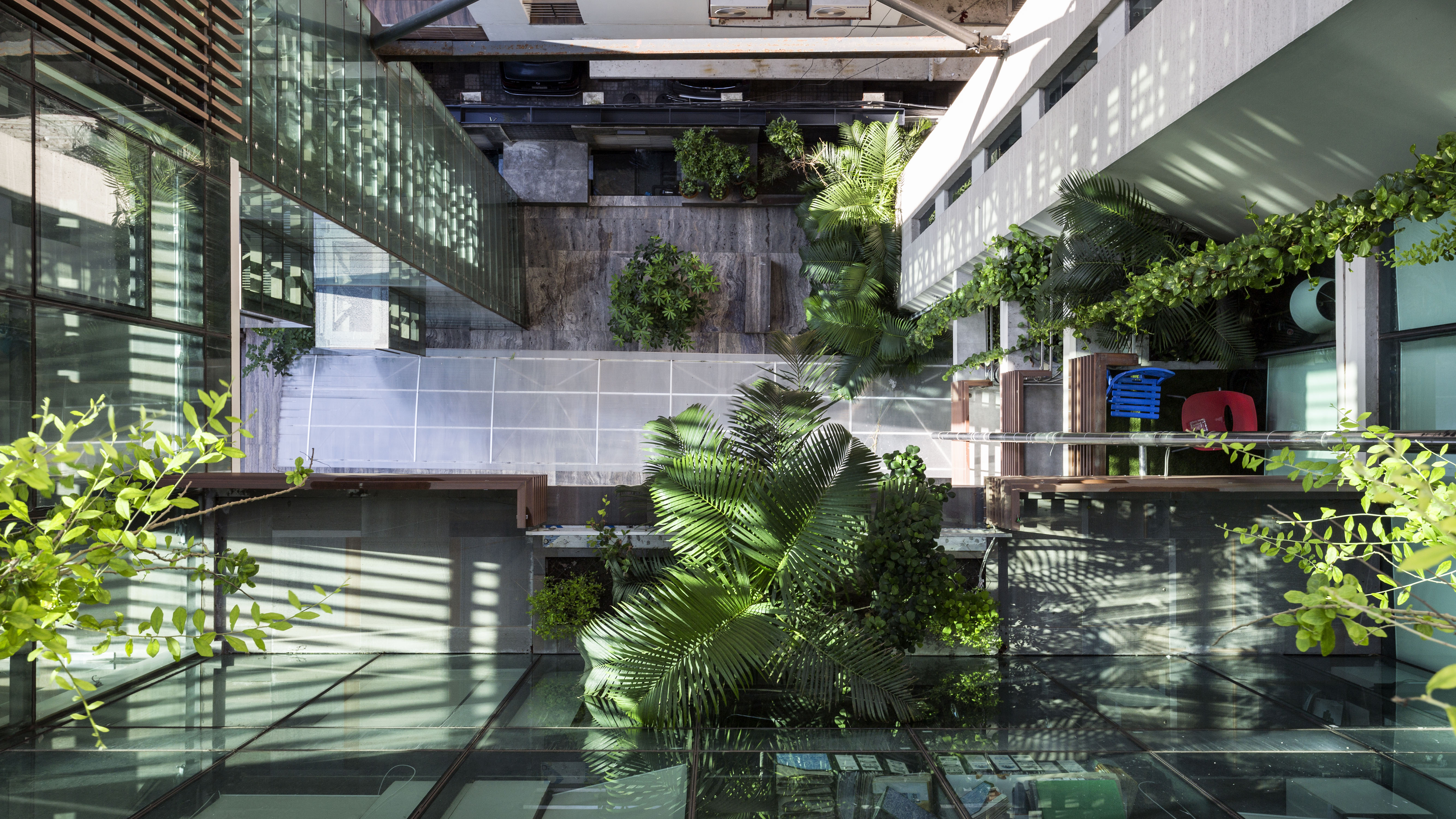 绿意盎然的都市森林办公楼-33