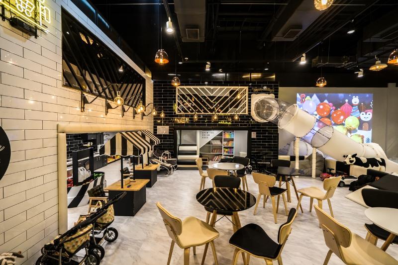 现代简约风 100 平儿童咖啡厅设计-3