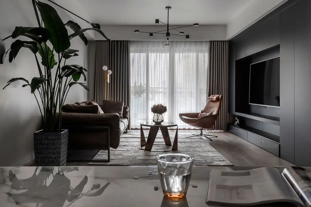 咸阳 123㎡二手房改造,高级黑电视墙设计惊艳翻倍!-23