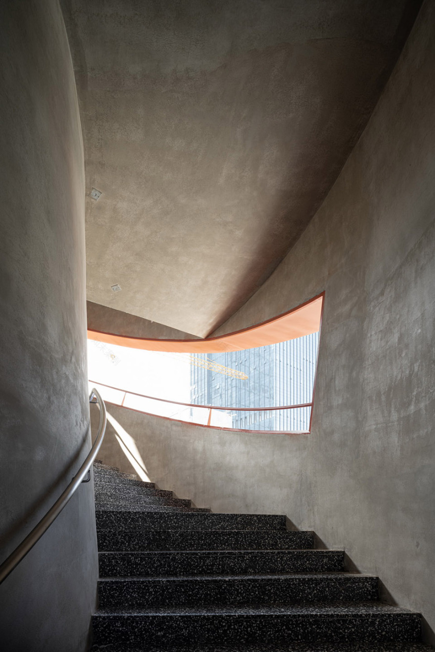 金威啤酒厂工业遗存改造 | 空间即展览的典范-52