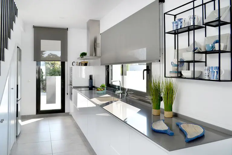 西班牙蓝色海景度假屋设计-12