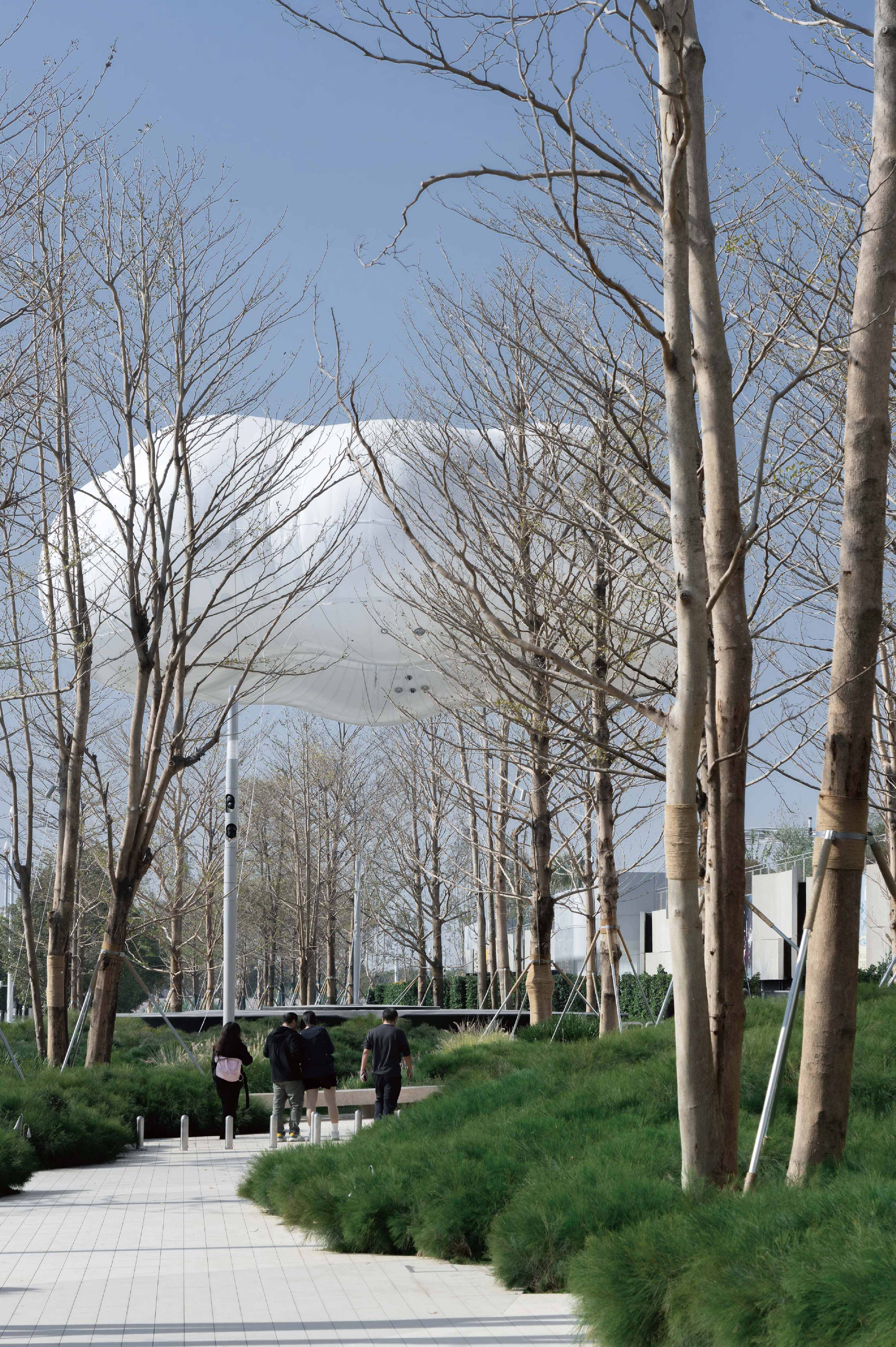 东莞MIXC VILLAGE万象滨海购物村门户艺术装置丨萨尔瓦多滨海丨PILLS-49