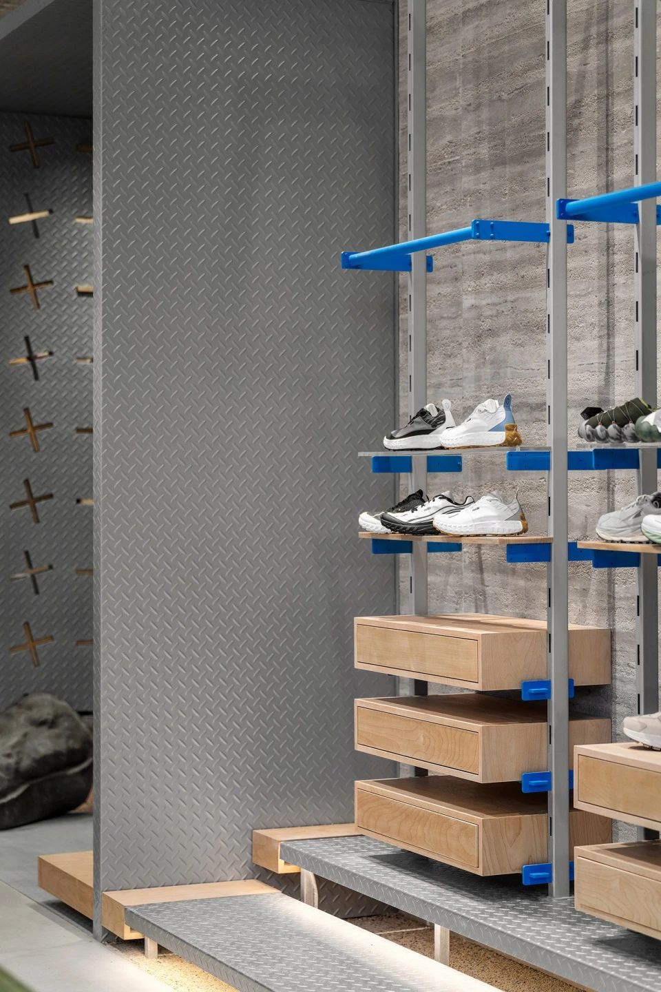 GOEASY上海龙华会旗舰店(线下首店)丨中国上海丨笑脸蜘蛛|Spider Creative-201