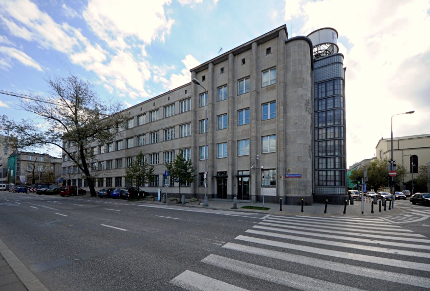 华沙波维什卢发电厂行政大楼外立面翻新丨波兰华沙-30