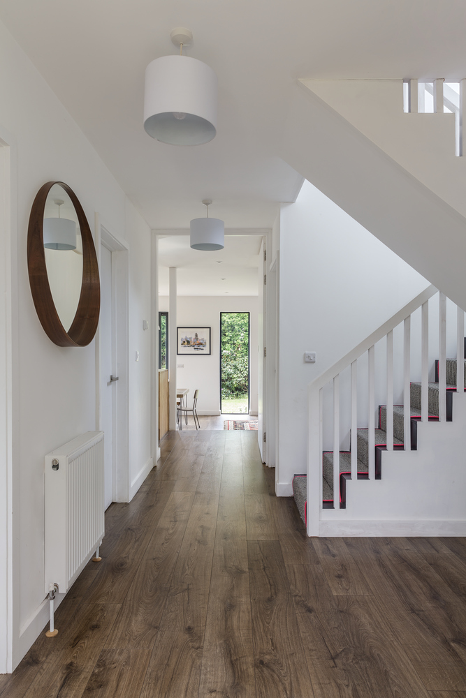 "翻新"英国 60 年代平房,打造现代家庭生活空间-37