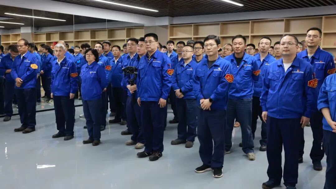 【厂庆专题】金秋织就幸福网暖心聚力再启航——公司“领航·健身港”“船承·和谐园”竣工启用！-23