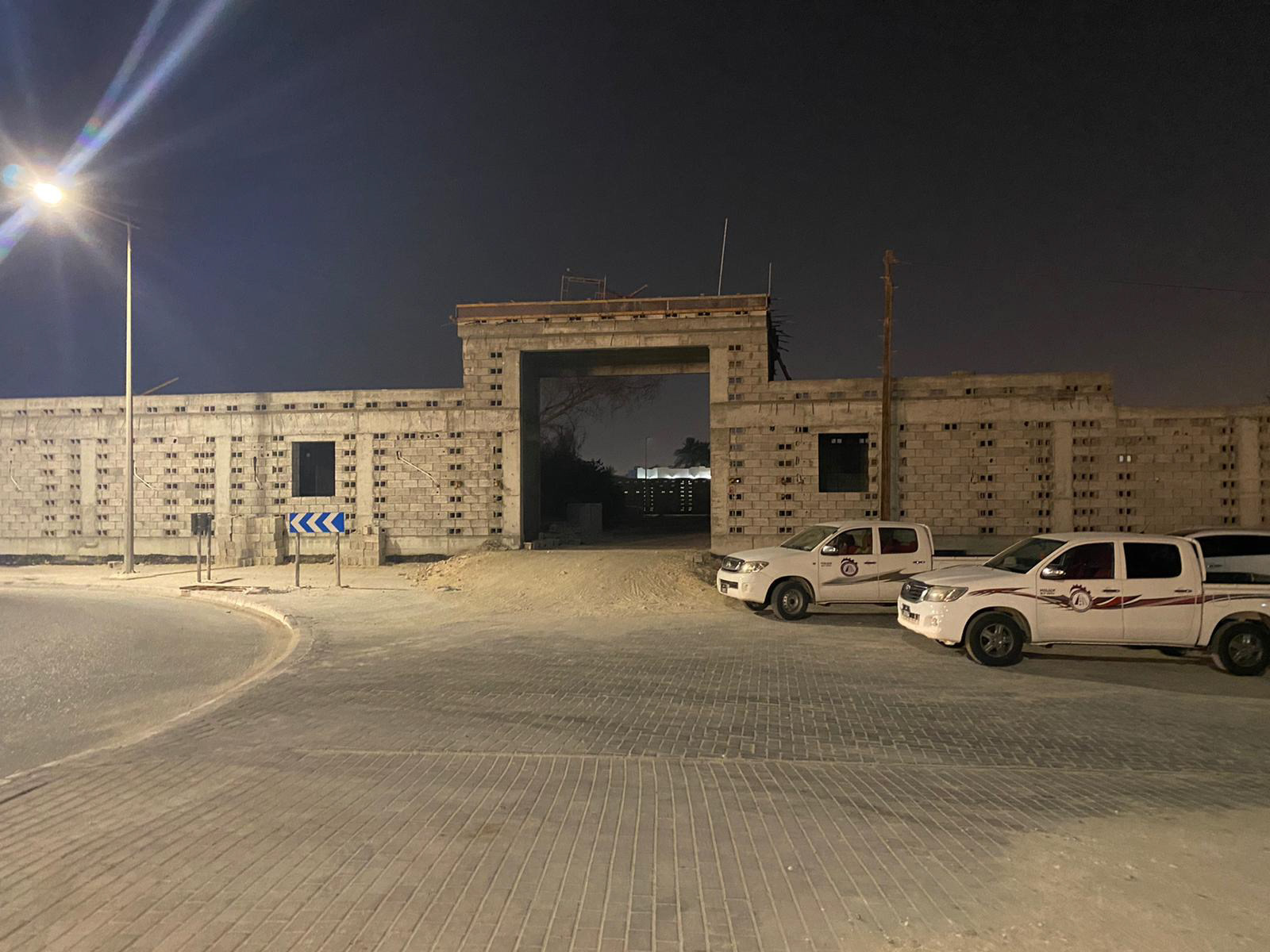 Fence design in Qatar, classic style-0
