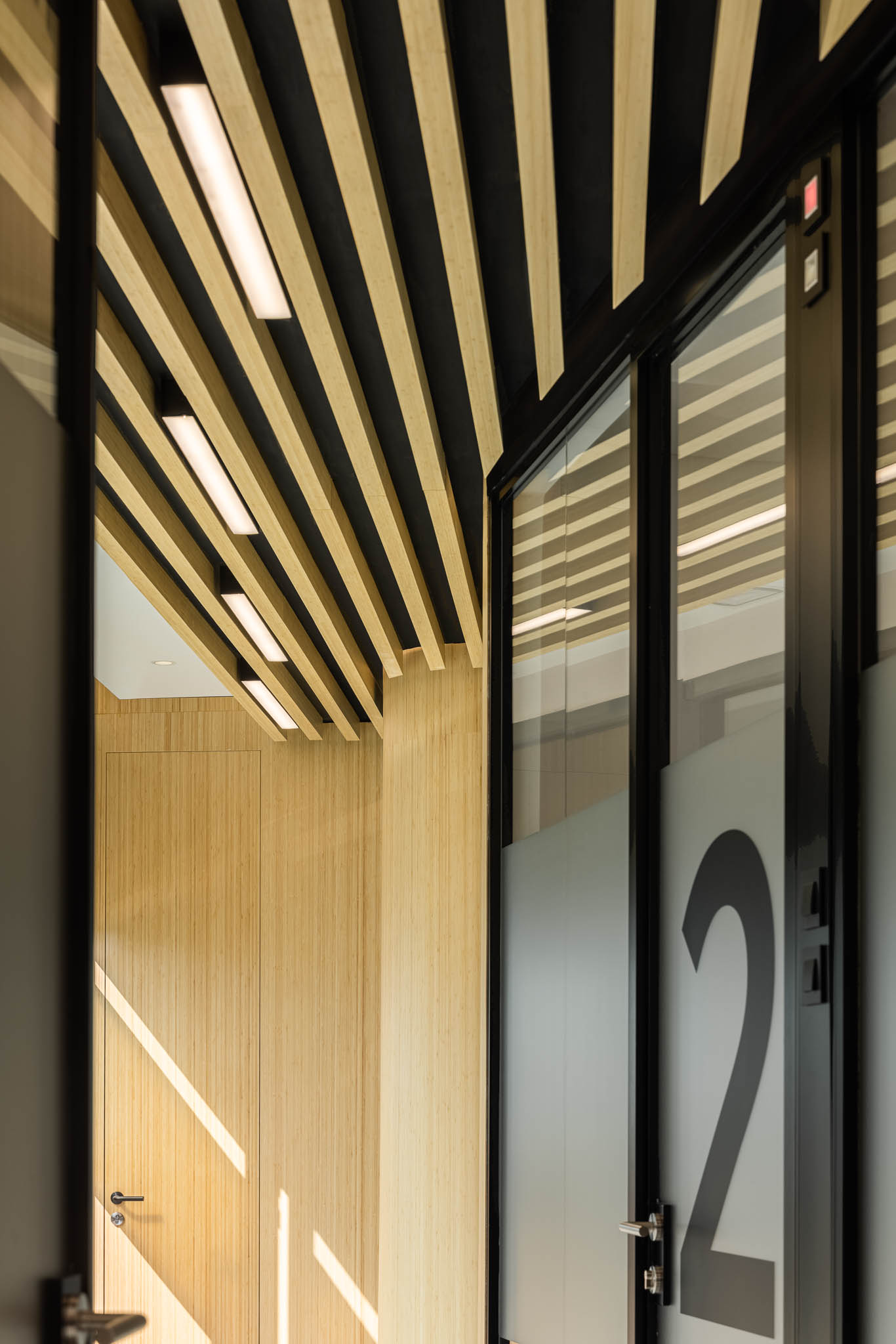 Clinica Dentária São Paulo 口腔医院丨Sabrab Architecture-26