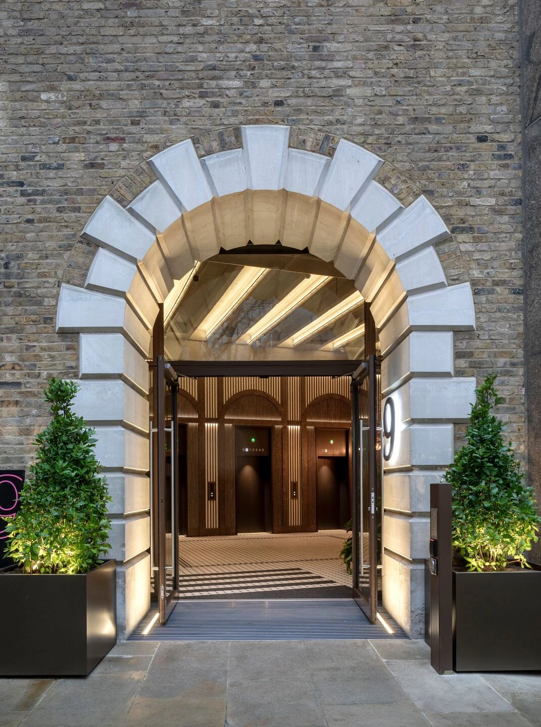 DSQ Building 9 翻新项目丨英国伦敦丨John Robertson Architects-6