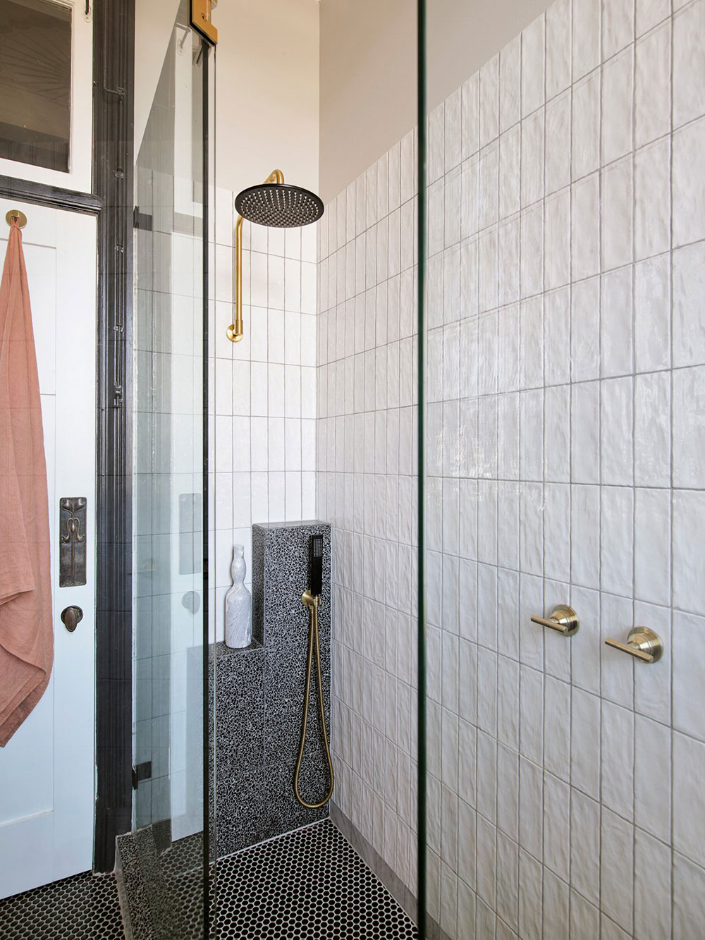 澳大利亚设计师 Lynne Bradley 的色彩斑斓内饰-8