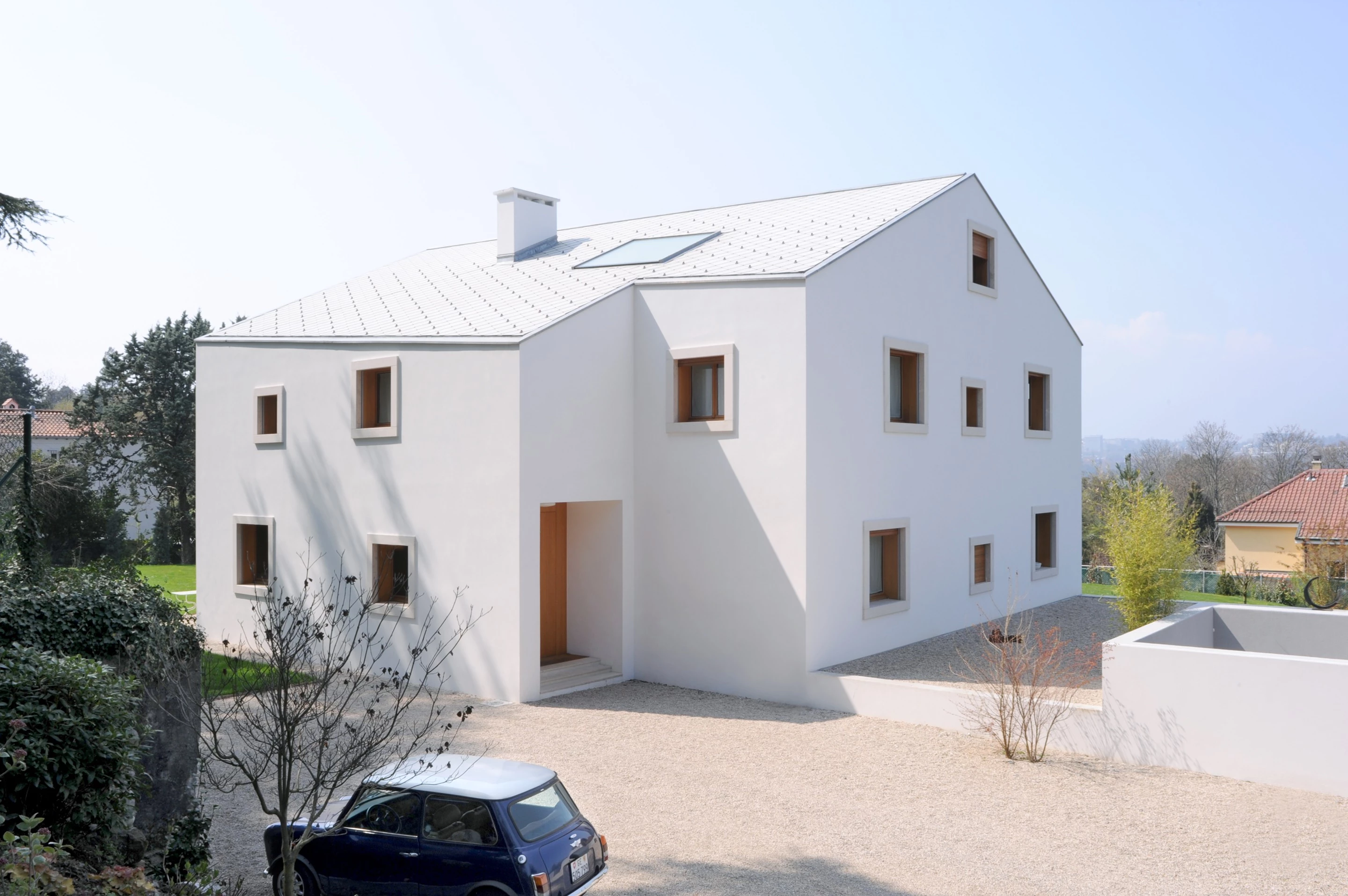 瑞士日内瓦艺术收藏家的白色庇护所-8