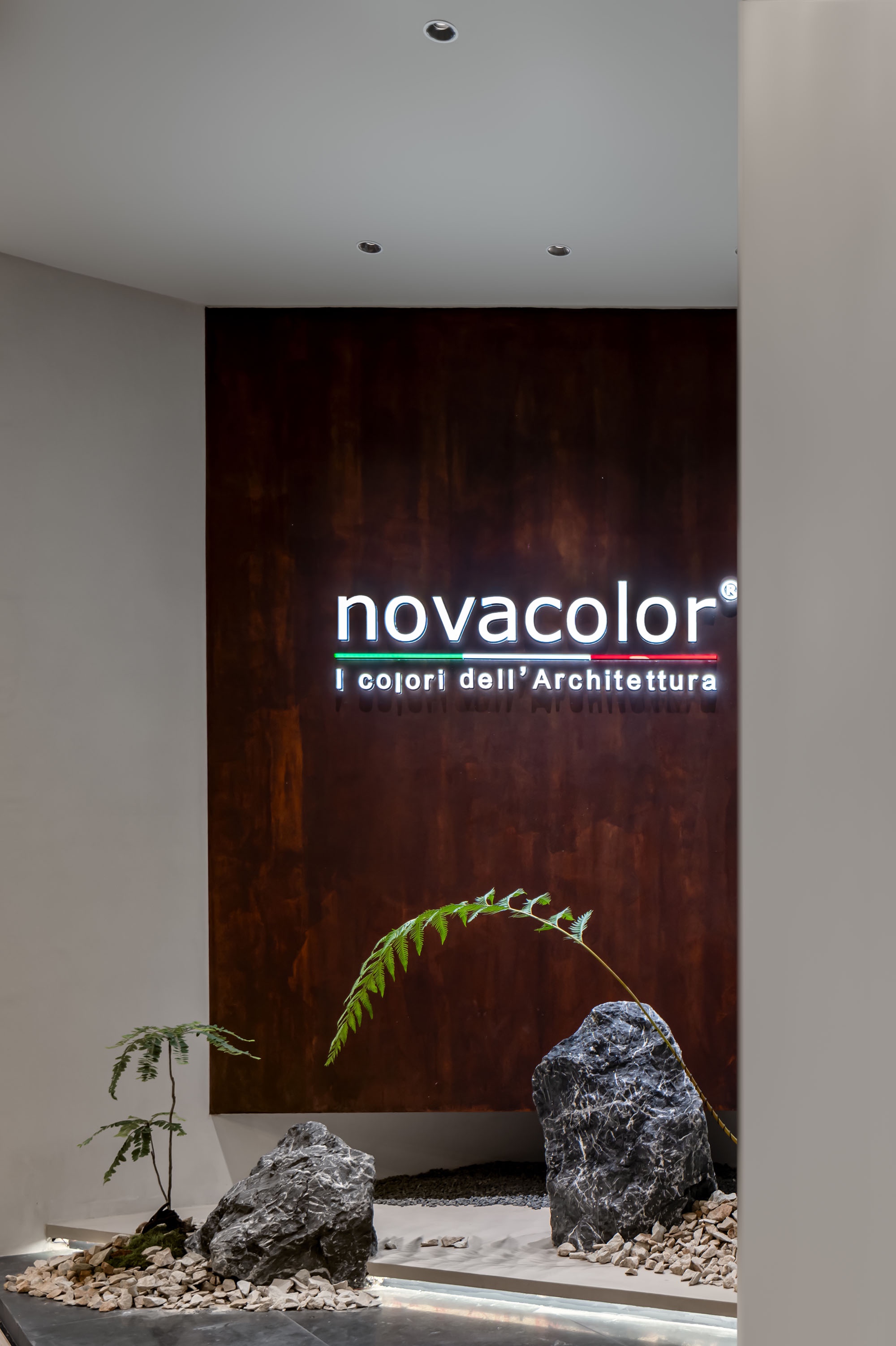 Novacolor 诺瓦展厅丨中国苏州丨徐宜庆设计-0