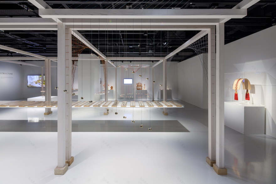 KUMIHIMO: Japanese Silk Braiding by DOMYO / Rei Mitsui Architects-30