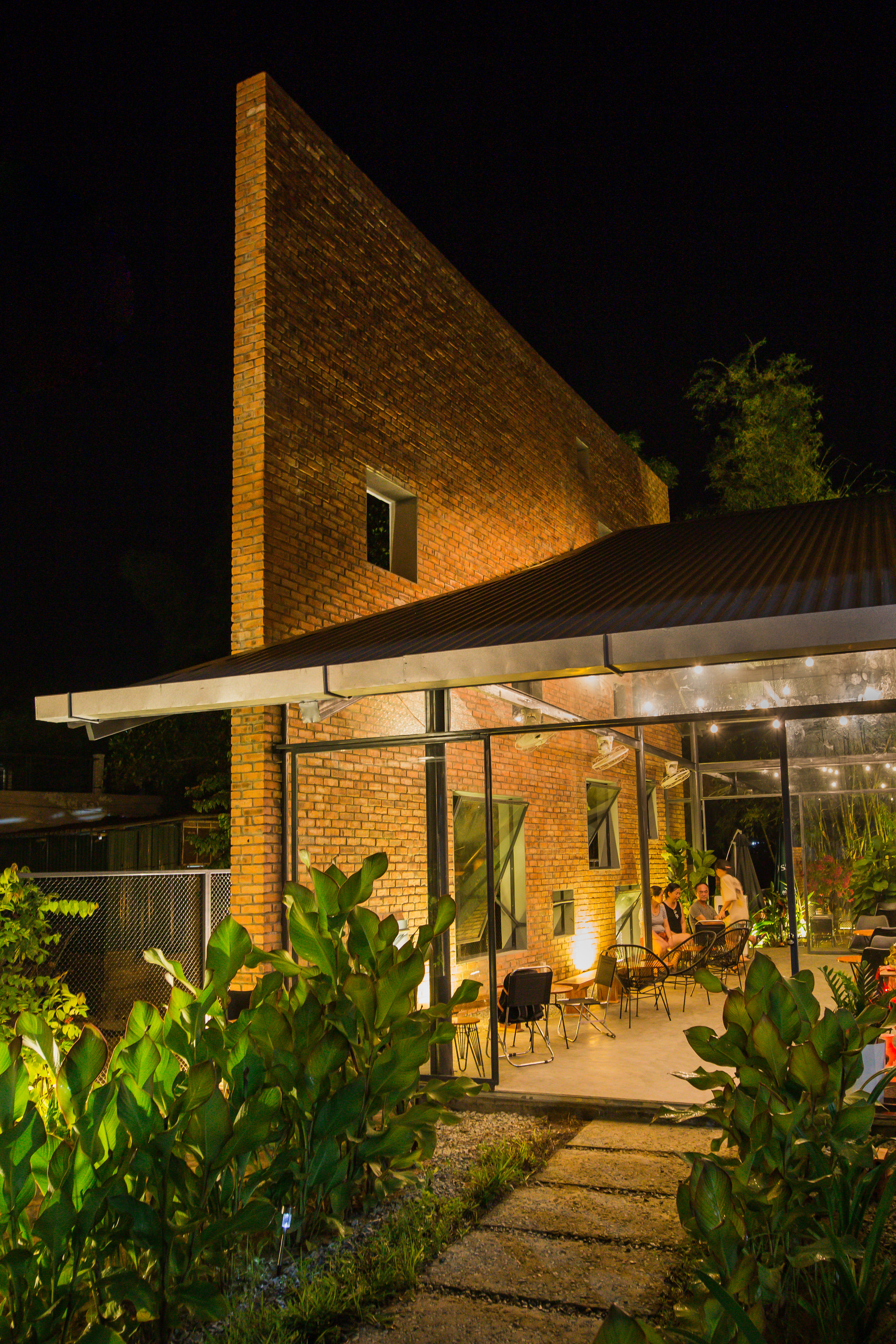 凯特的咖啡馆丨越南丨TON Architects-27