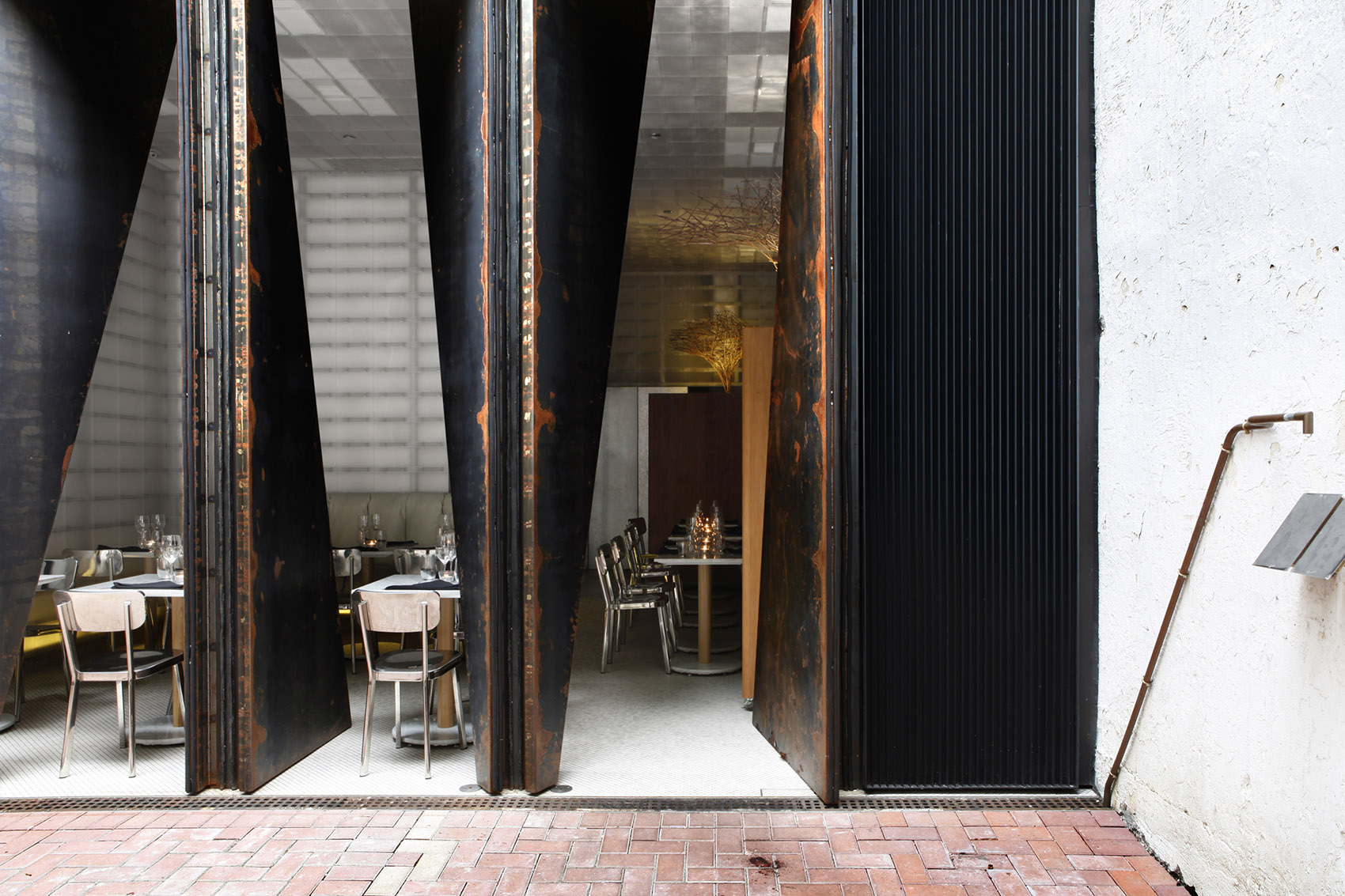 香港SILVER ROOM餐厅，中国 / 设计集人-2