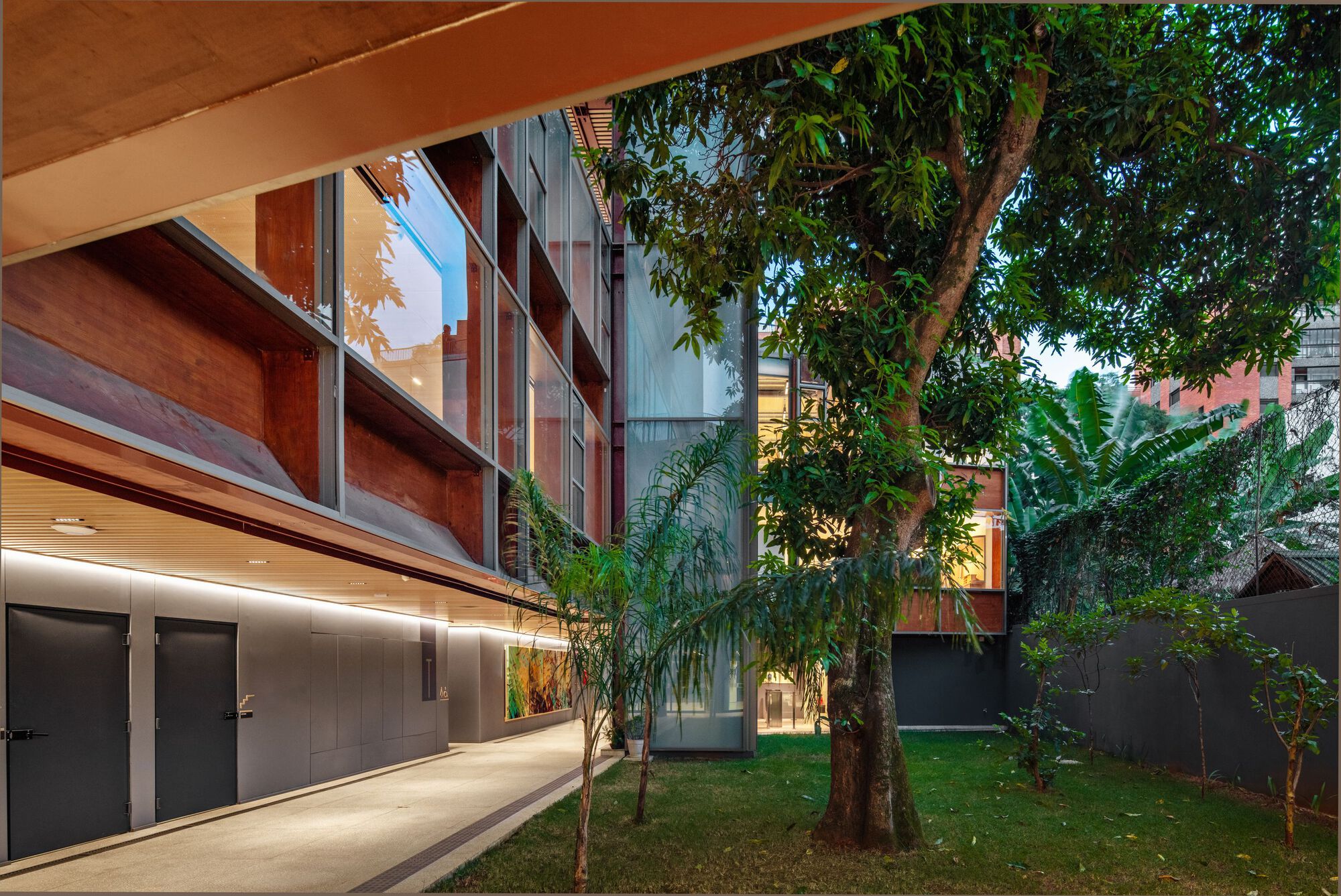 Rudolf Steiner 大学新总部丨巴西圣保罗丨Biselli Katchborian Arquitetos-38