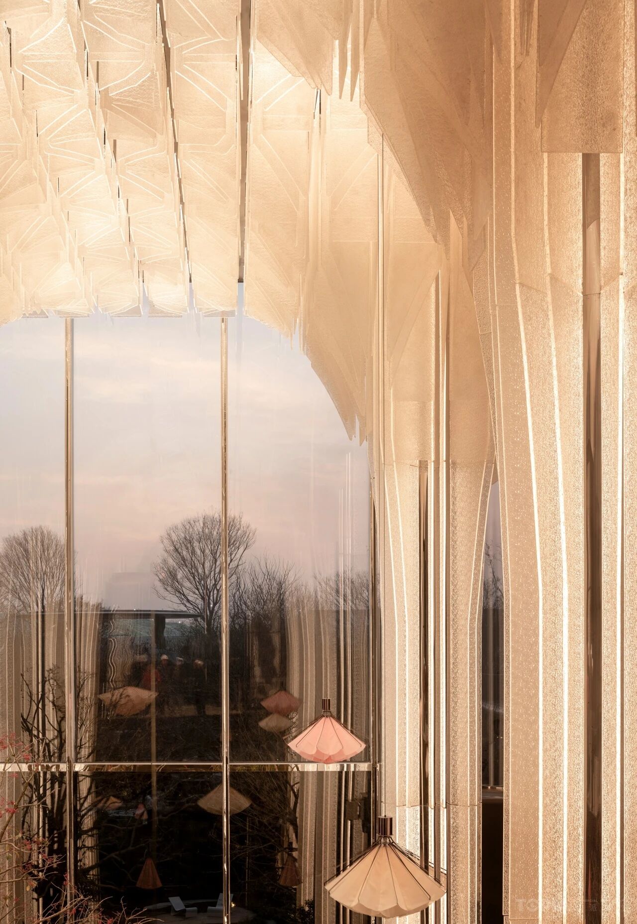 新作 DIA —— 写意山水 · 落日熔金「北京·华润置地 臻澐四季花厅 Urban luxury natural art」丨中国北京丨GAD吴轩-0