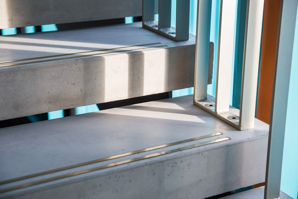 Project展厅和仓库大楼-64