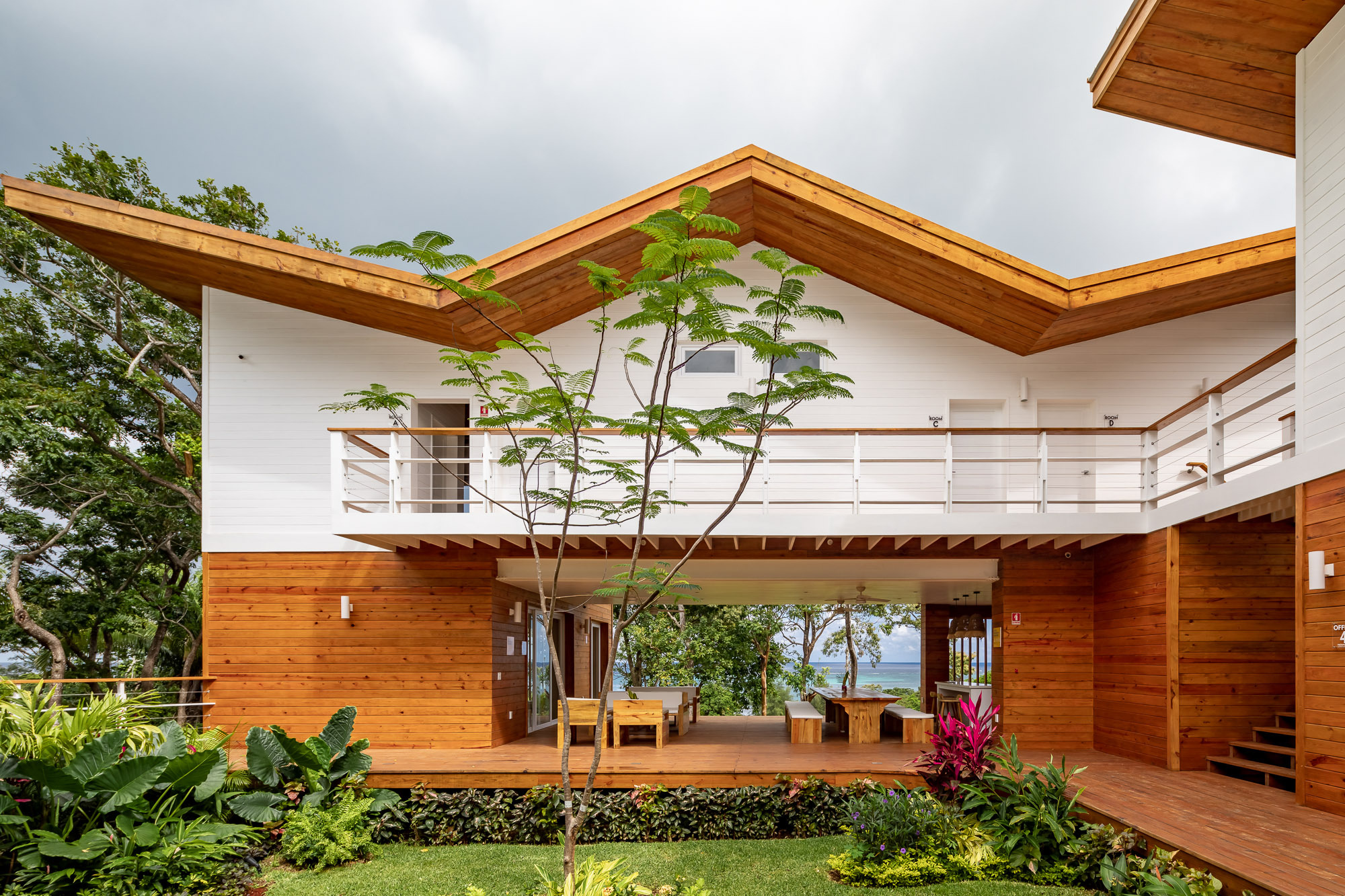 贝塔大楼丨洪都拉斯丨Taller ACÁ-19