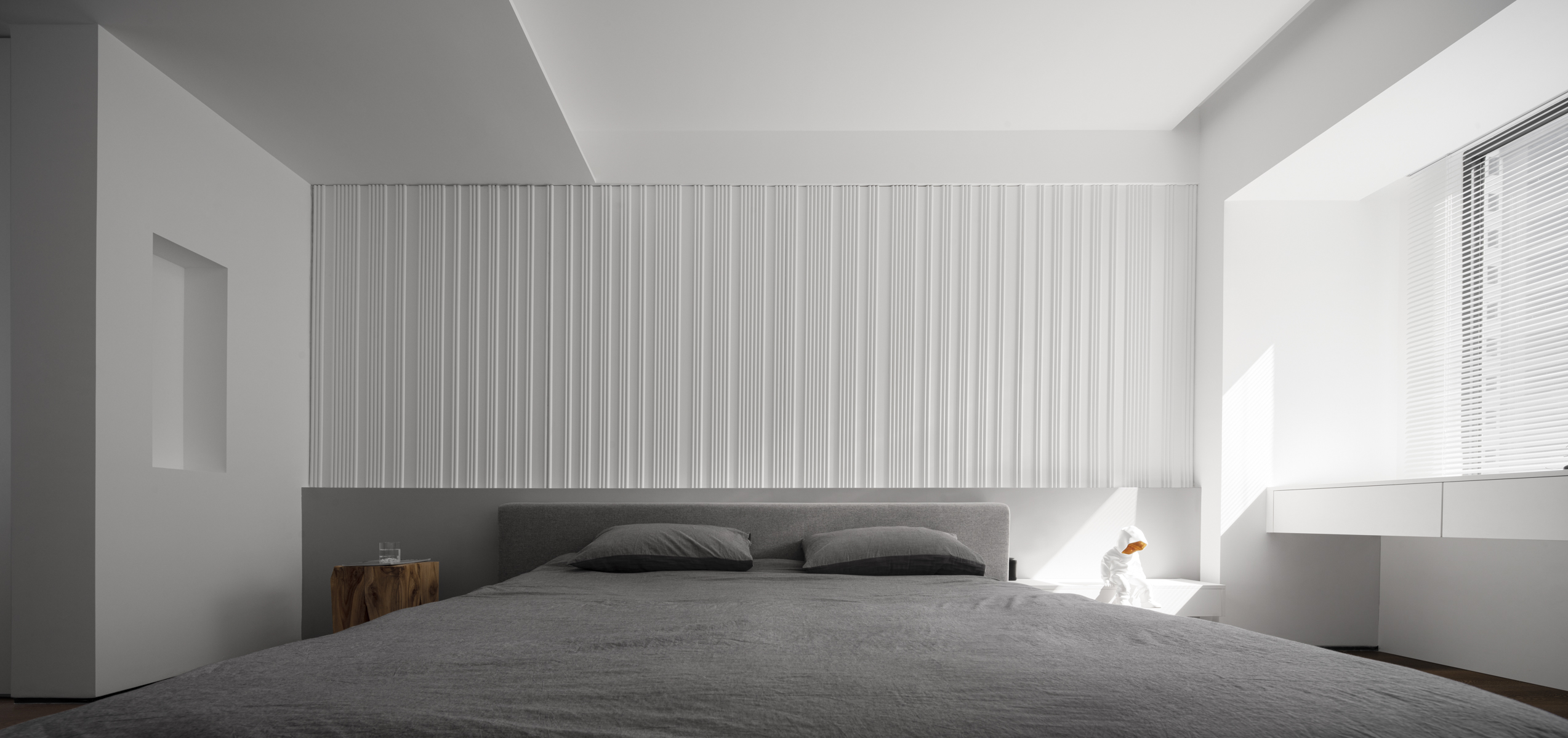 富有质感的暗调家居丨宏福樘-13