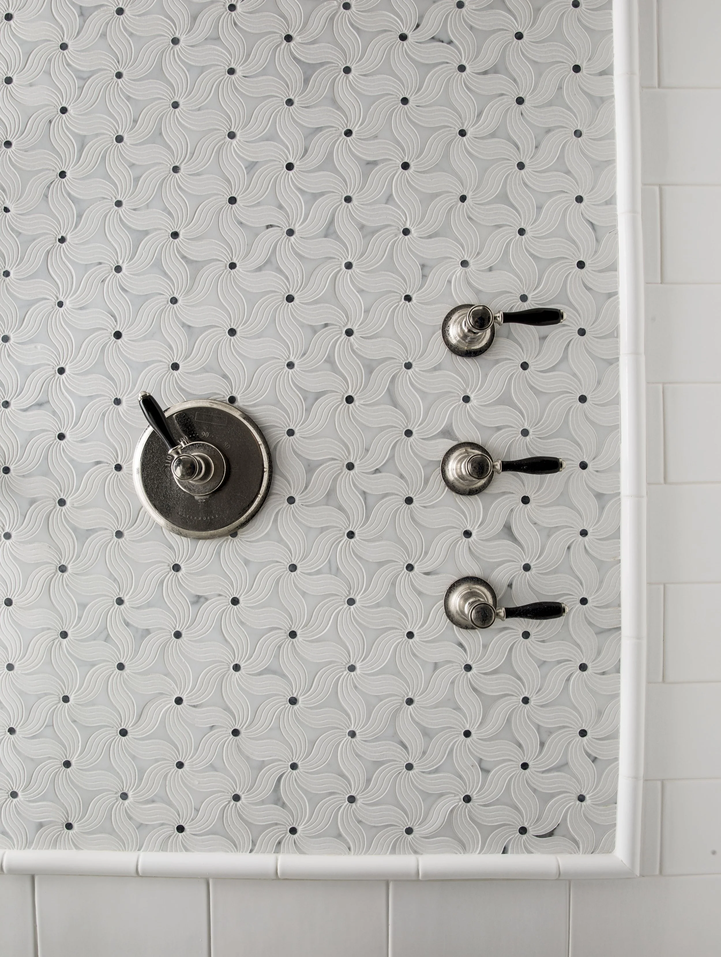 格林威治乔治王时代风格建筑（注：Greenwich是格林威治；Georgian常见指乔治王时代风格的建筑、艺术风格等，这里结合通常搭配逻辑，较合理推测为格林威治的乔治王时代风格建筑，但因缺乏更多语境，该翻译供参考） 丨Kathleen Walsh Interiors（KWI）-36