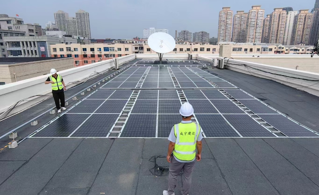 绿色能源矩阵点亮粤北生态经济新图景|罗曼数智能源广东韶关光伏项目成功并网发电-18