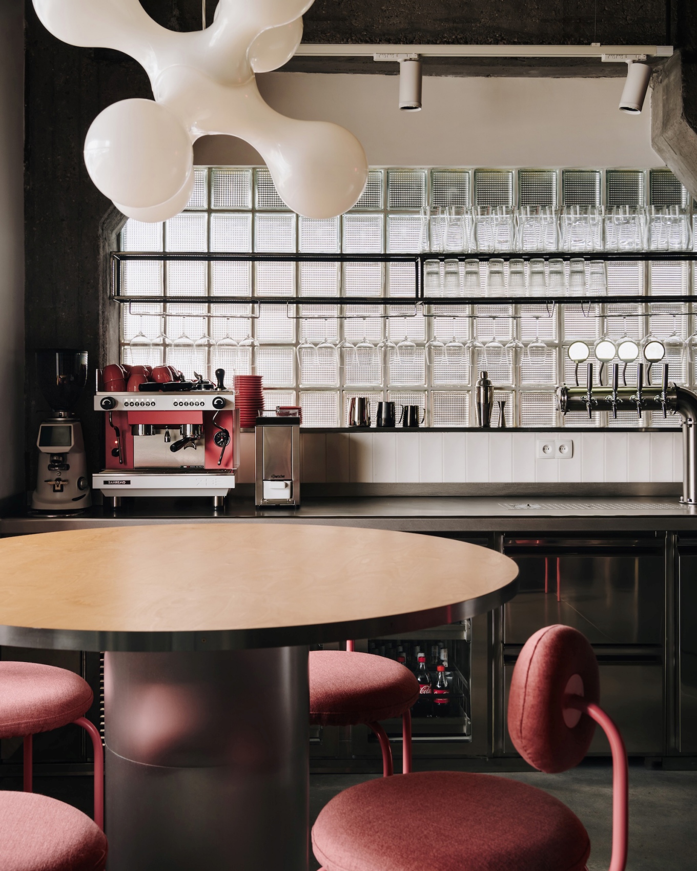 丨德国丨CUDO（室内设计）,Studio Hart（视觉识别）-18