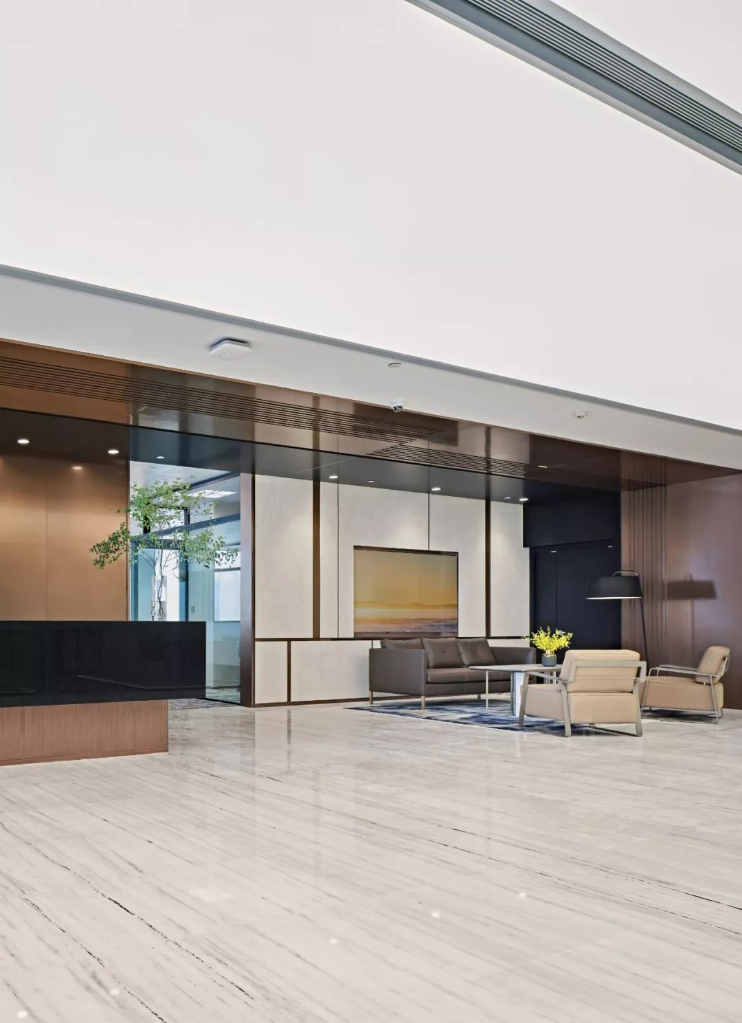 国泰君安期货 | 色彩缤纷的金融才俊办公空间-14