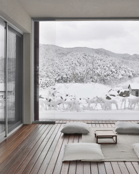 Haksanjae Private Library and Residence / CHAWOOCHAWOO