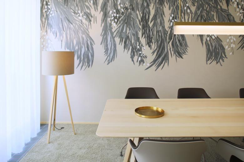 LLB 业务办公室丨spektrum-4