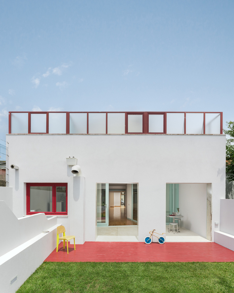 重塑空间 · 将闲置地下室变为宜居住宅丨葡萄牙波尔图丨oitoo-43