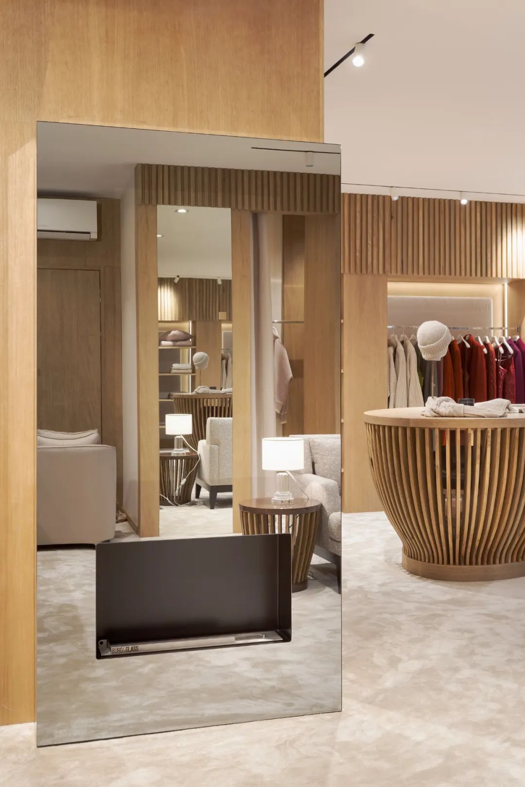 Saint Cashmere 精品店丨Daria 和 Leonid Solovyov-18