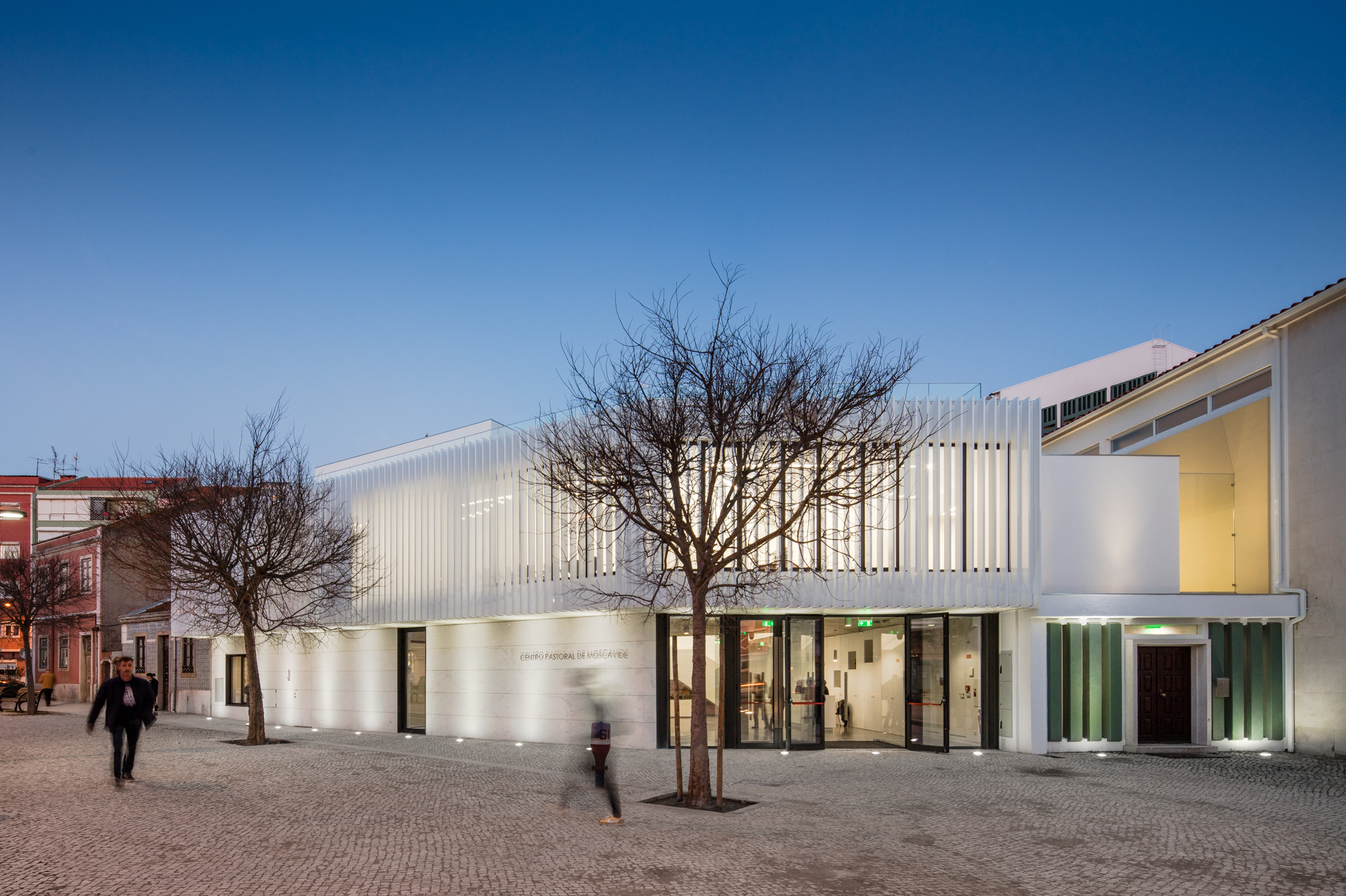 田园牧歌,莫什卡维迪的宗教中心,葡萄牙 / Plano Humano Arquitectos-140