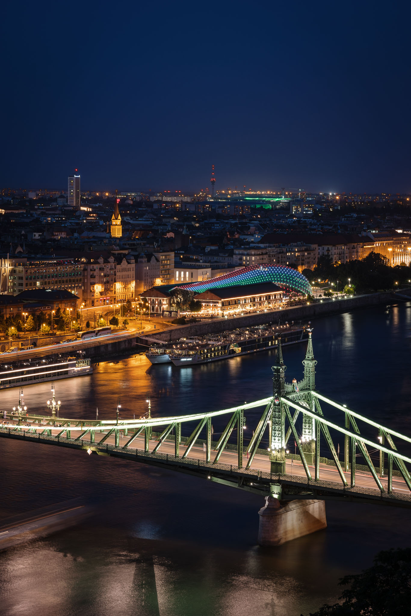 The Whale 建筑灯光设计丨匈牙利布达佩斯丨Tamas Dragon-5