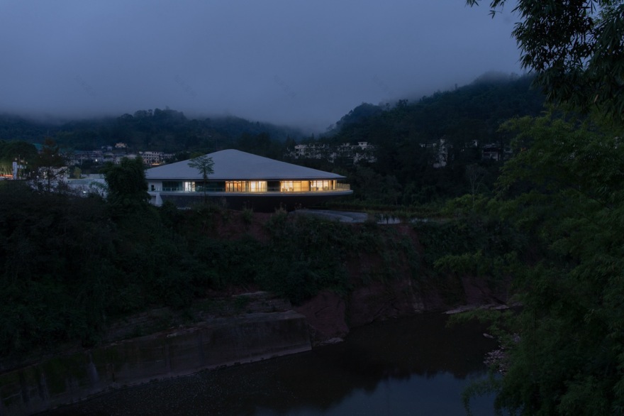 四川雅安周公山楠水阁温泉酒店会议中心丨中国雅安丨山间建筑-63