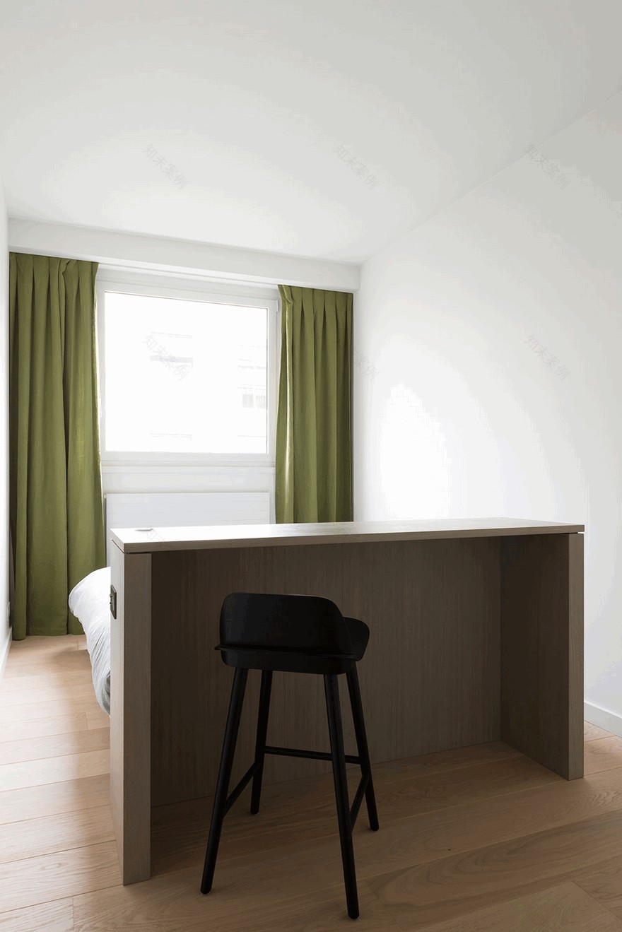 Interior Refurbishment of an Apartment in Neuilly-sur-Seine, Paris-19