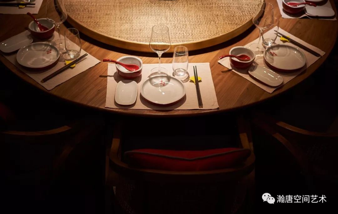 《京华烟云》 | 古韵故宫红,现代设计语言的餐饮美学解读-50