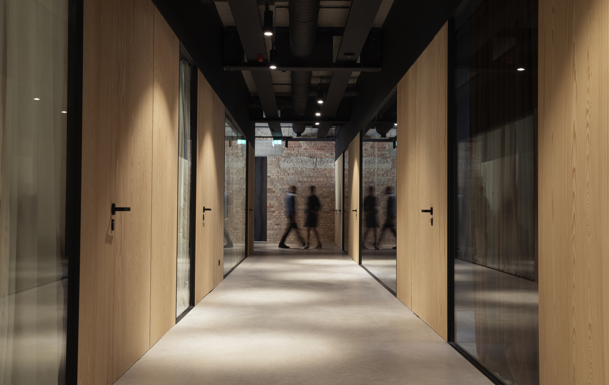 Urania Cinema Transformation / 3LHD-30