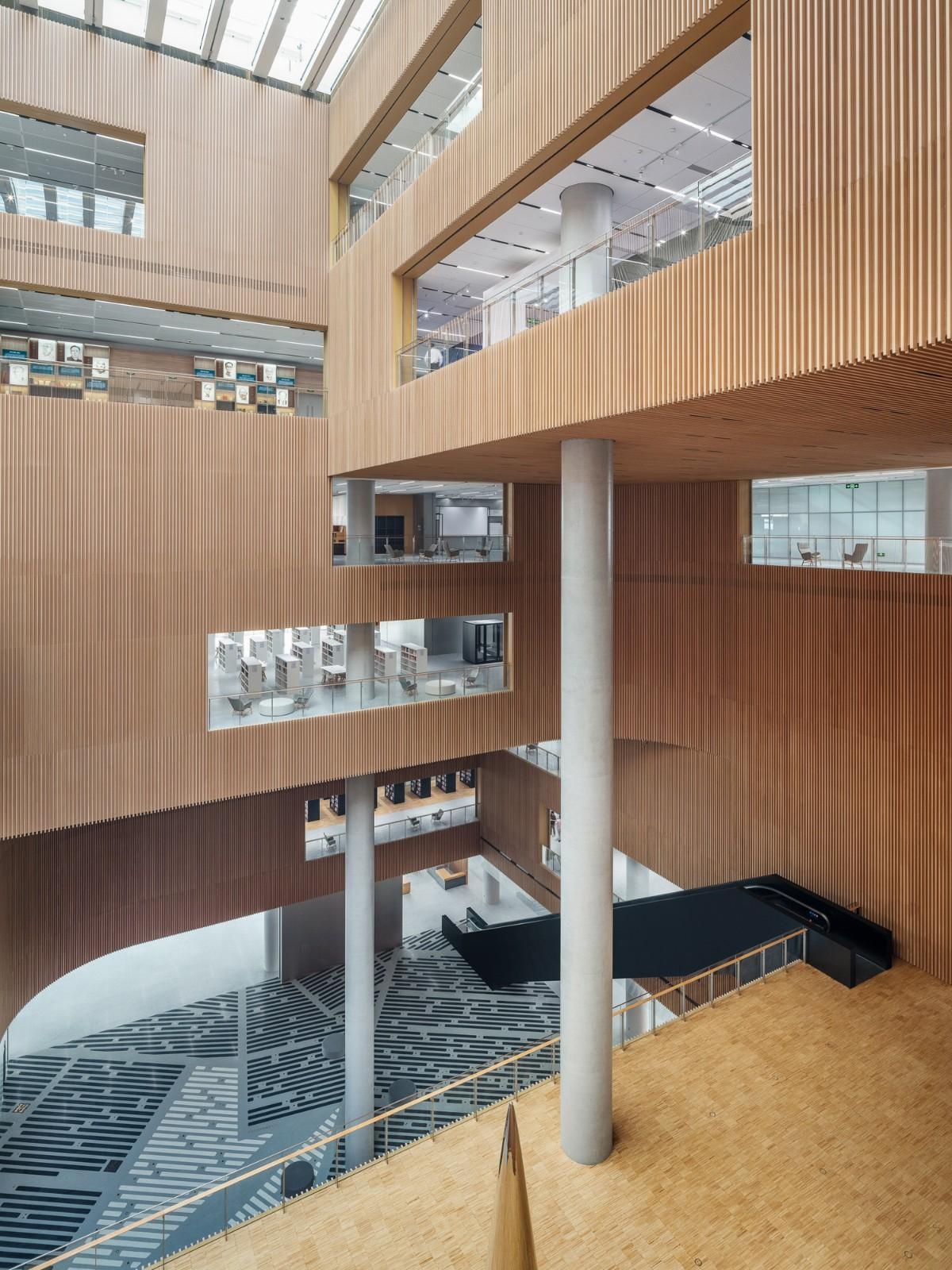 上海图书馆东馆丨中国上海-24