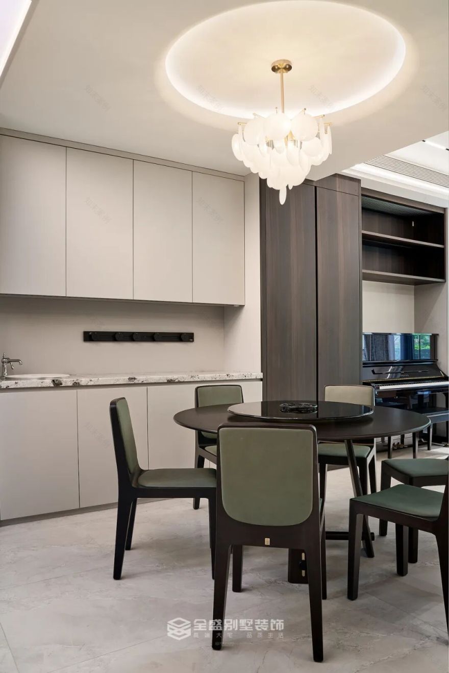 360㎡现代风|市心府:木中藏雅,无序藏奢-30