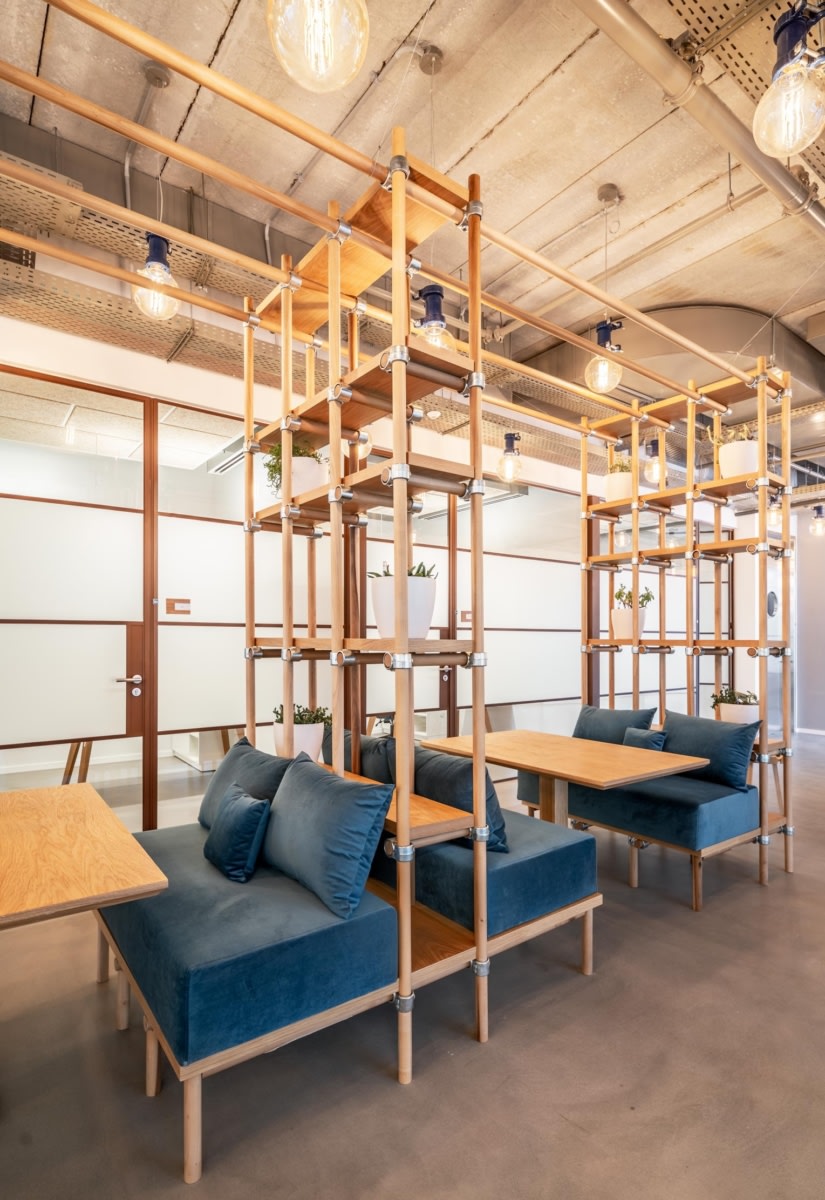 以色列 Krausz·Mueller 办公室 · 自然生长之美-13