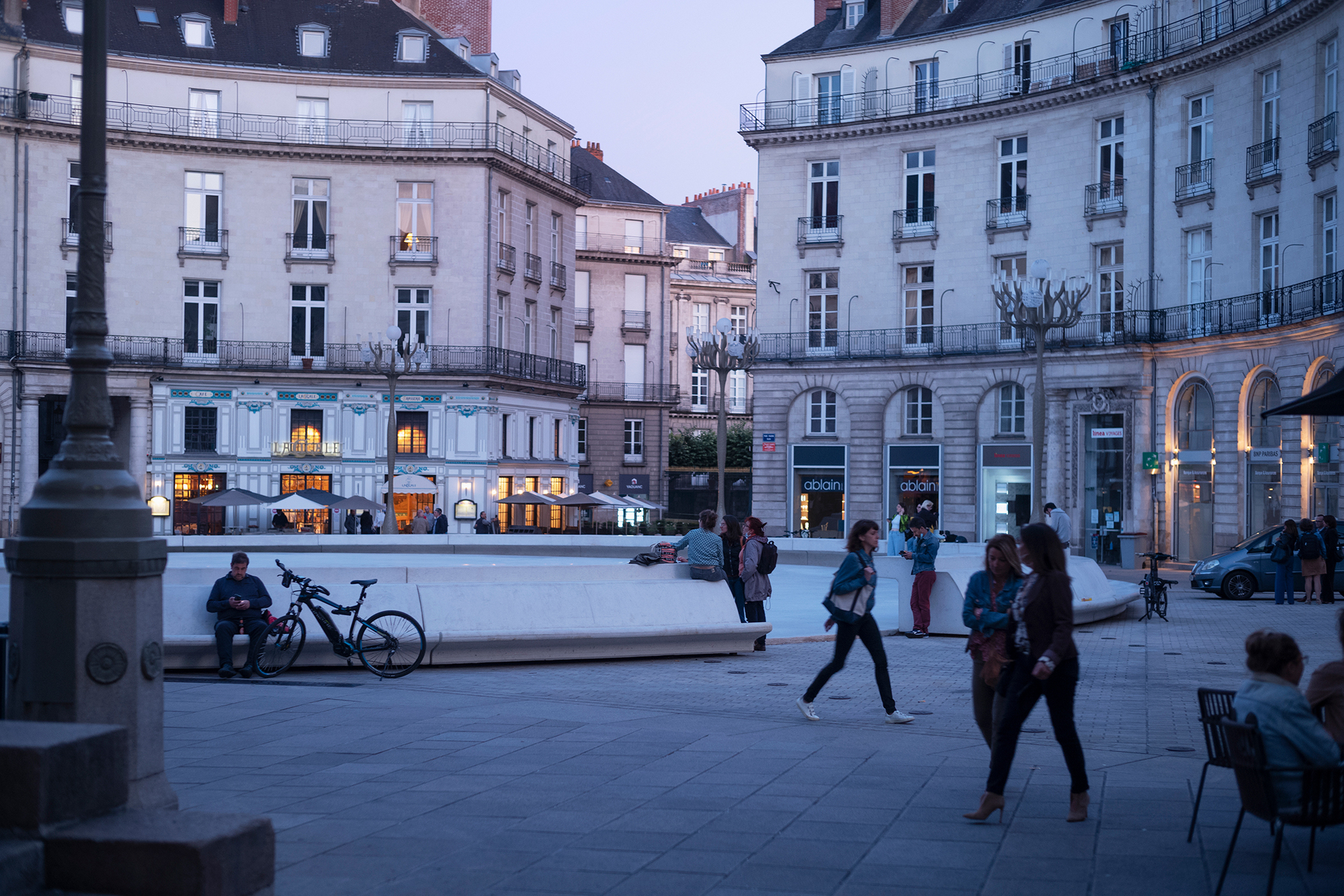 Versus Installation  / TITAN-22