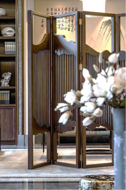 绿装案例鉴赏丨步入新中式的心灵后花园-18