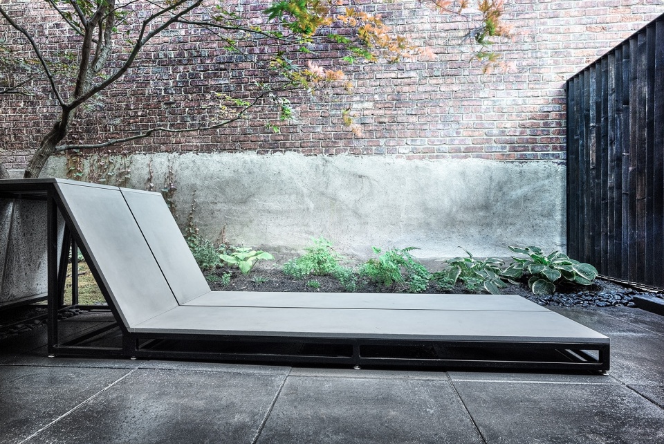 蒙特利尔独户住宅后院重建,MYTO 打造极简日式休闲空间-15