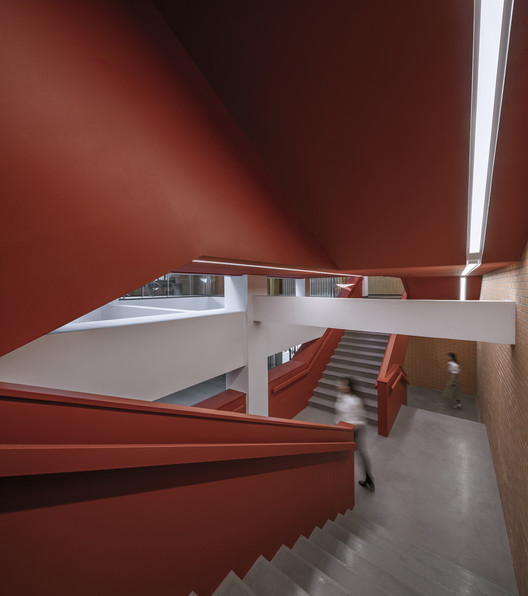 清华第四教学楼室内重建 · 开放式学习空间的营造-18