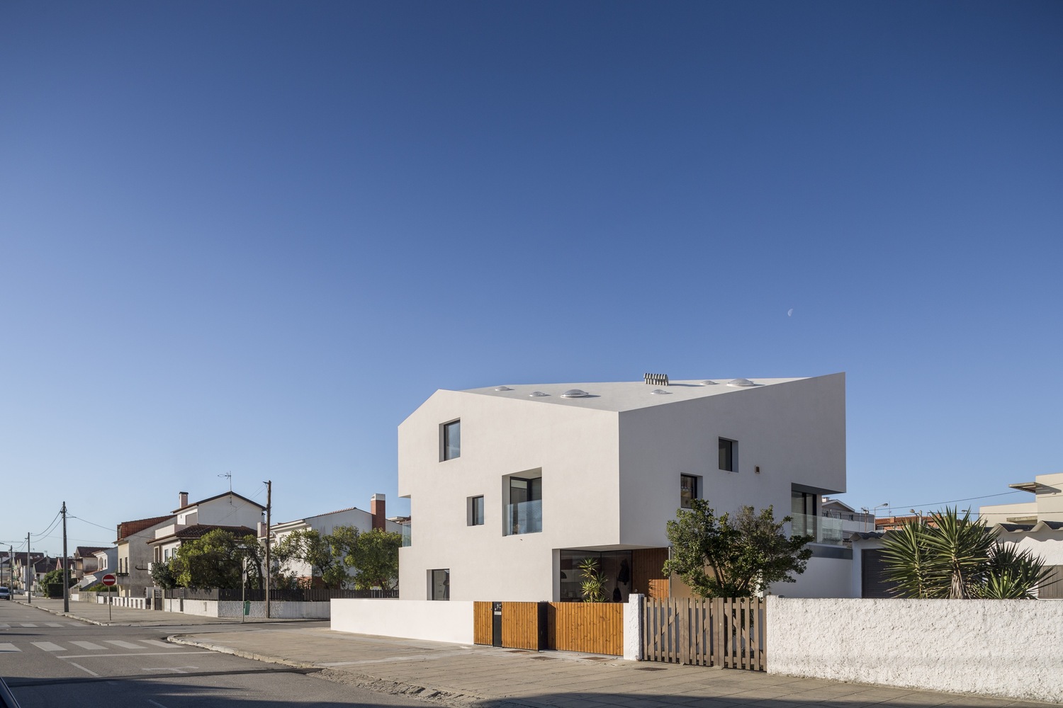 Fonte House  Lousinha Arquitectos-40