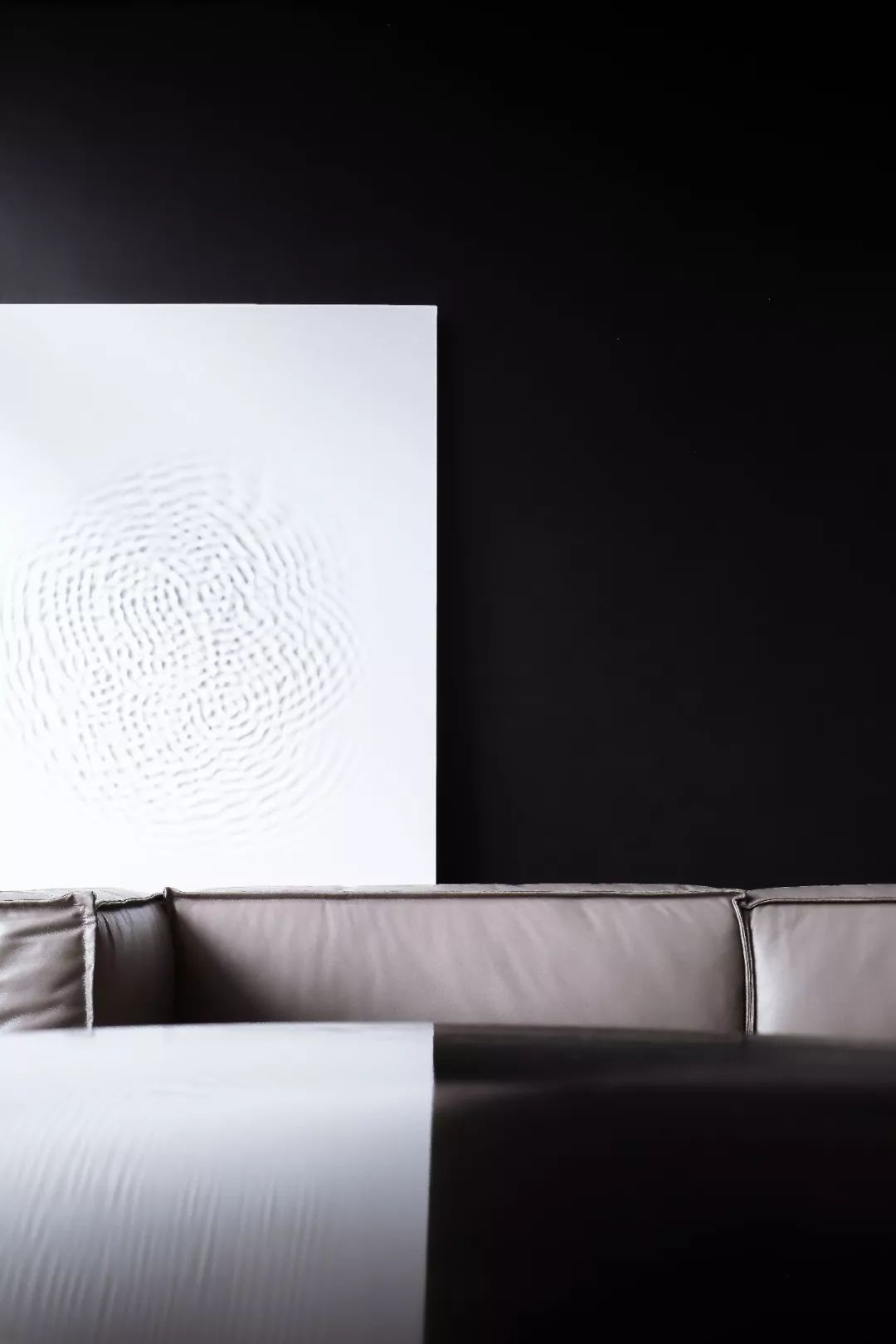 南京南站绿地之窗写字楼平衡黑白空间设计-21