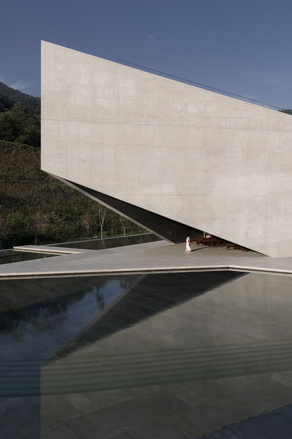 摄影作品:安藤忠雄“诗之礼堂”,孔锦权丨中国河源丨安藤忠雄建筑事务所-8