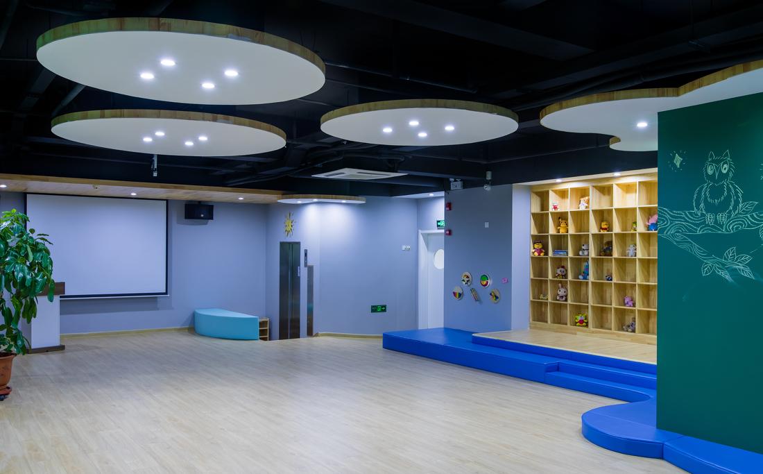 童趣盎然的“触摸”幼儿园-2