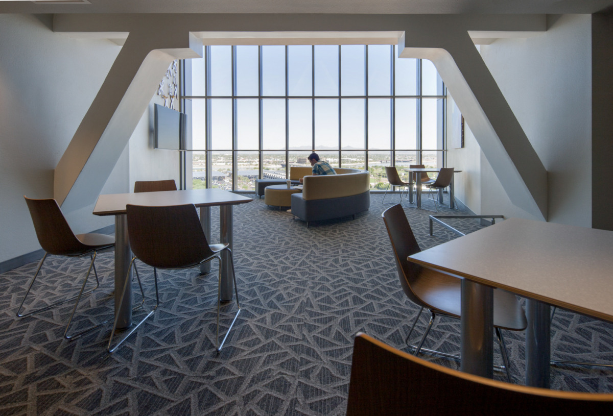 亚利桑那州立大学曼萨尼塔厅-15